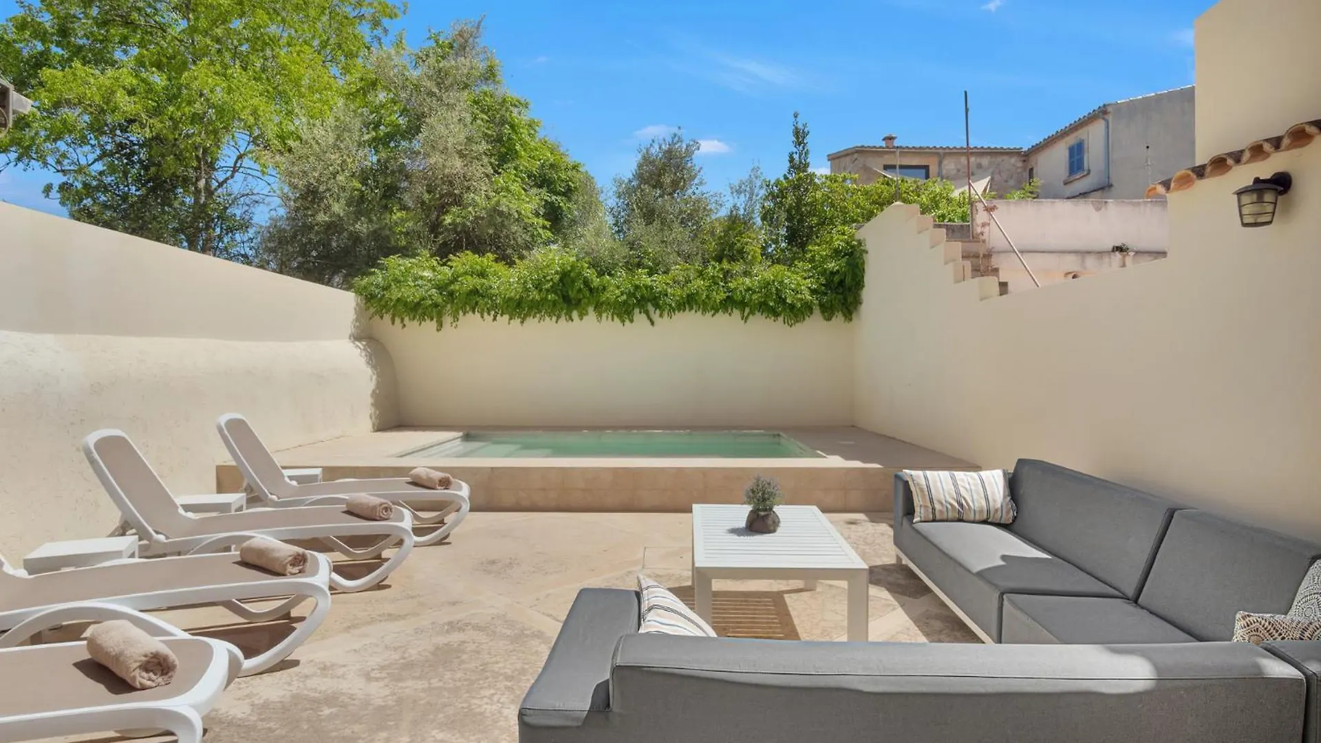 Ca Sa Beata, Private Pool & Bbq In Petra contacts